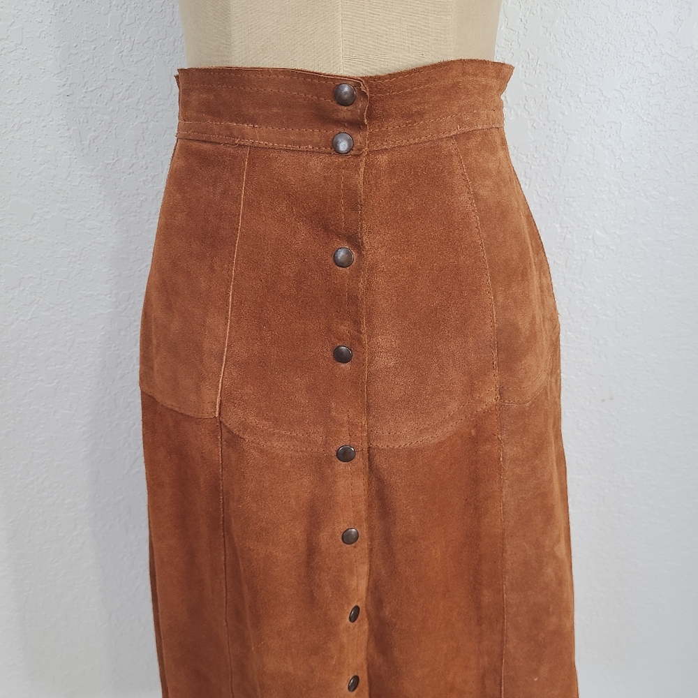 70s Vintage Brown Suede Leather Button Up Skirt - Picture 3 of 11